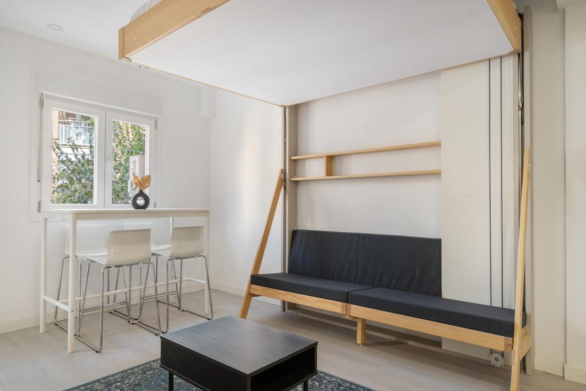 Madriver Apartamentos Reformados Con Parking Gratuito Bagian luar foto