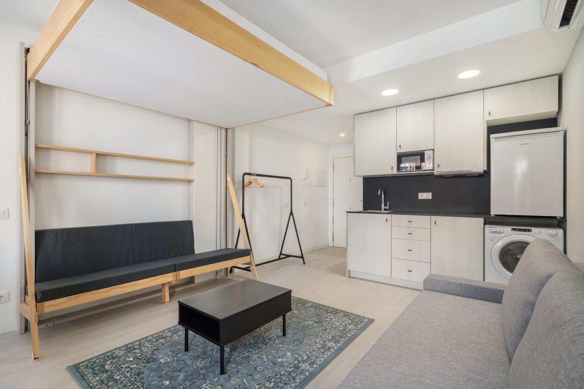 Madriver Apartamentos Reformados Con Parking Gratuito Bagian luar foto