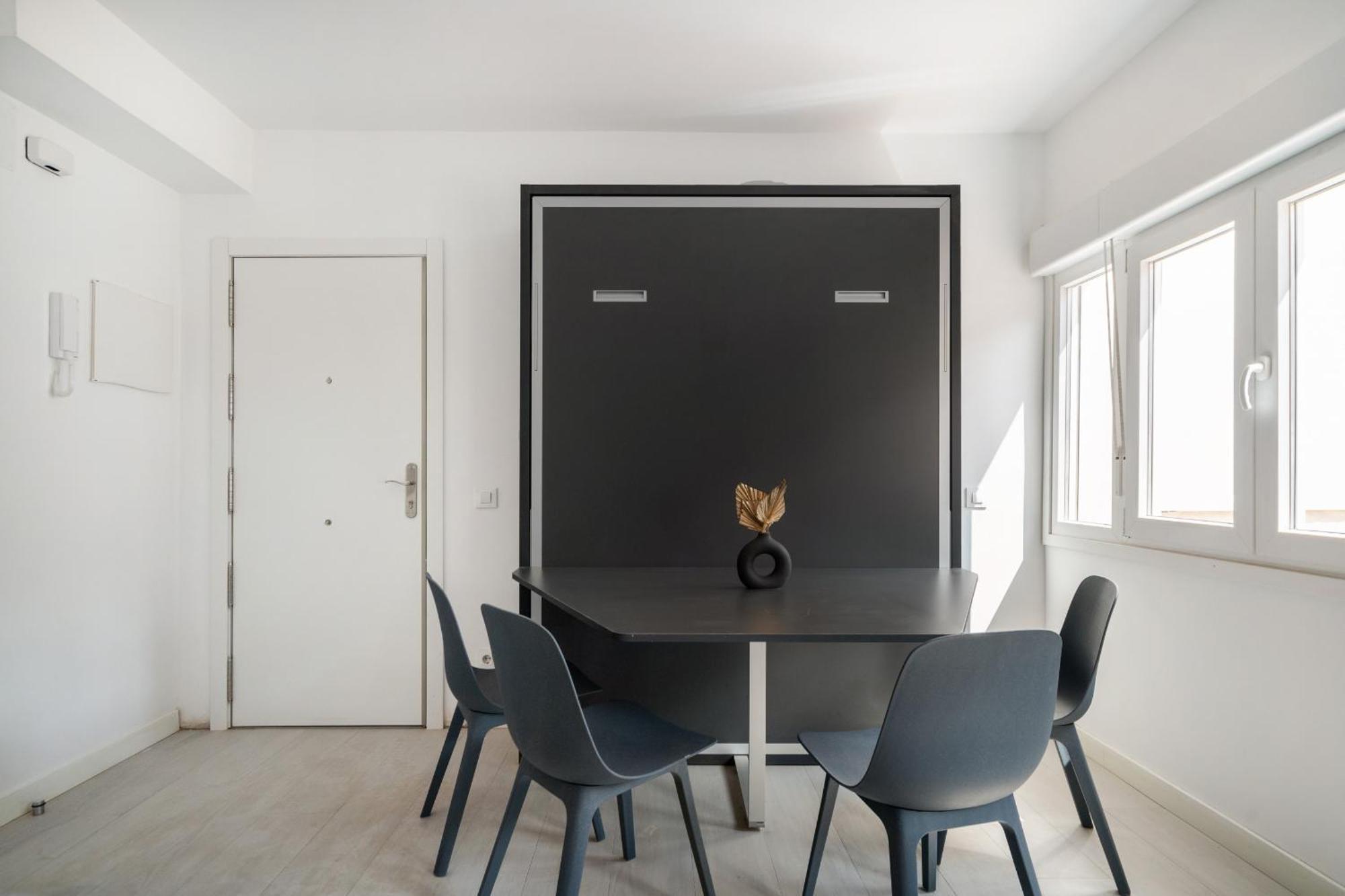 Madriver Apartamentos Reformados Con Parking Gratuito Bagian luar foto