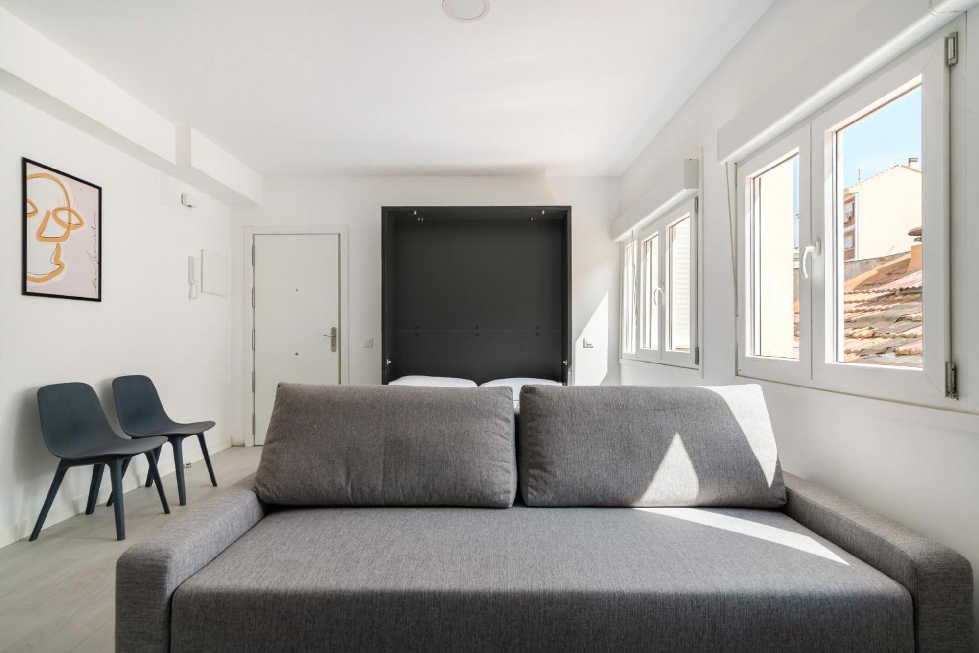 Madriver Apartamentos Reformados Con Parking Gratuito Bagian luar foto